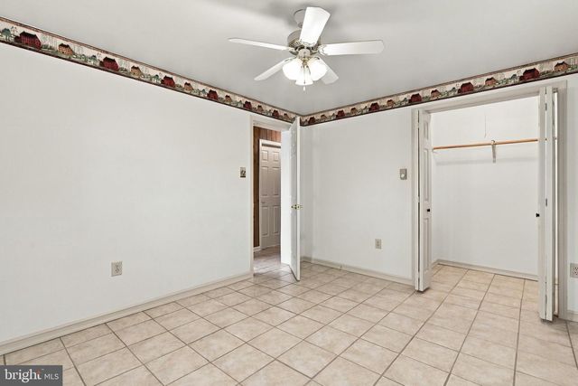 7798 VALLEY VIEW LN, Greencastle, PA 17225