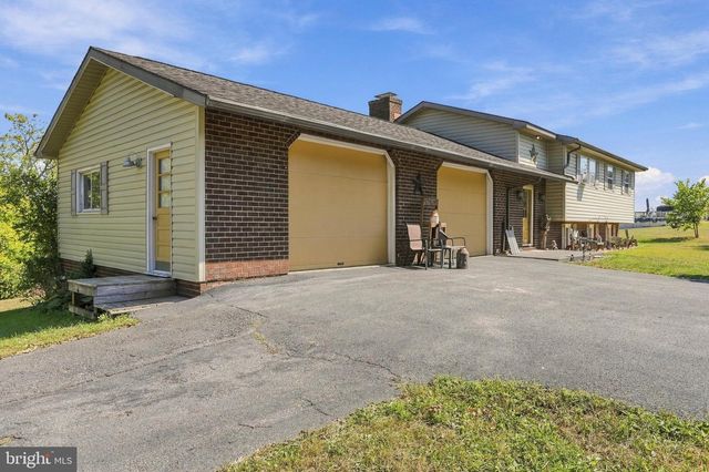 7798 VALLEY VIEW LN, Greencastle, PA 17225