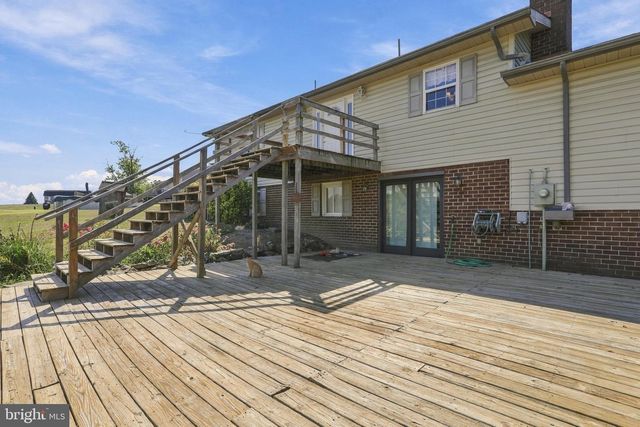 7798 VALLEY VIEW LN, Greencastle, PA 17225