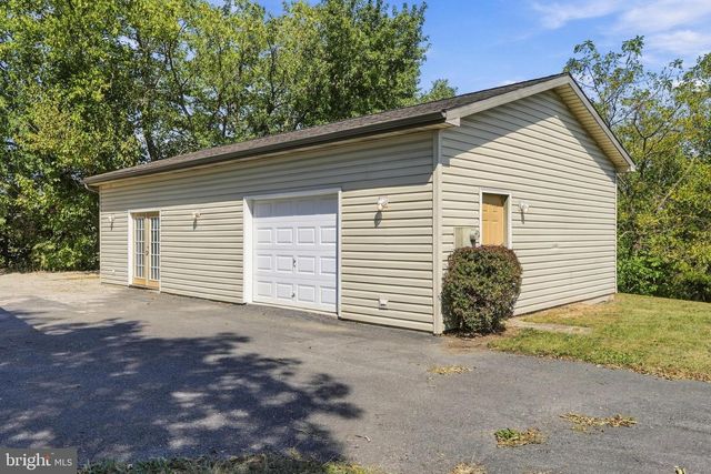 7798 VALLEY VIEW LN, Greencastle, PA 17225
