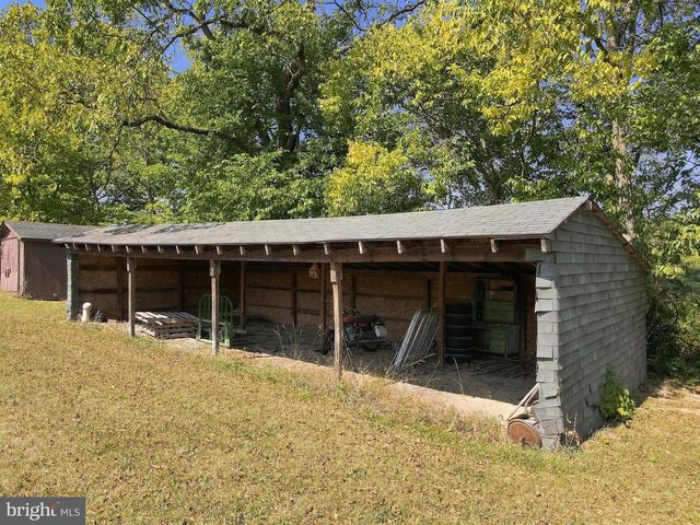 7798 VALLEY VIEW LN, Greencastle, PA 17225