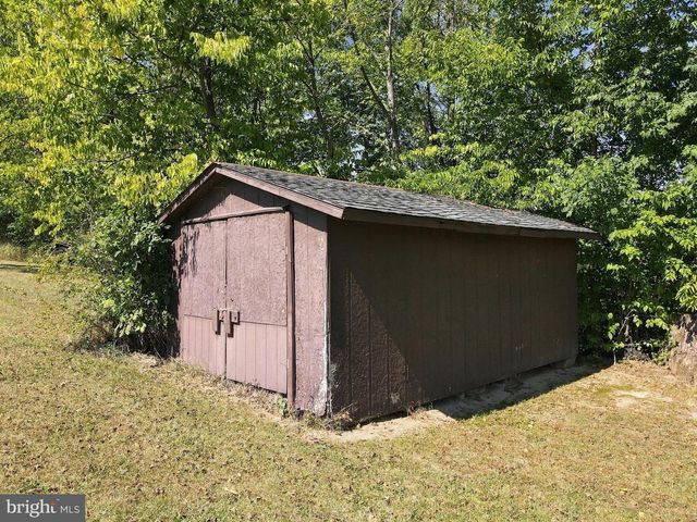 7798 VALLEY VIEW LN, Greencastle, PA 17225