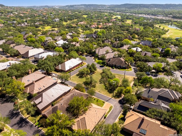 5 Hendon Ln, San Antonio, TX 78257