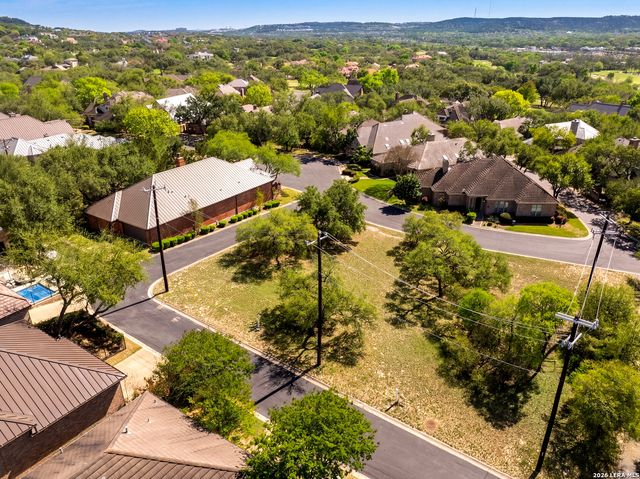 5 Hendon Ln, San Antonio, TX 78257