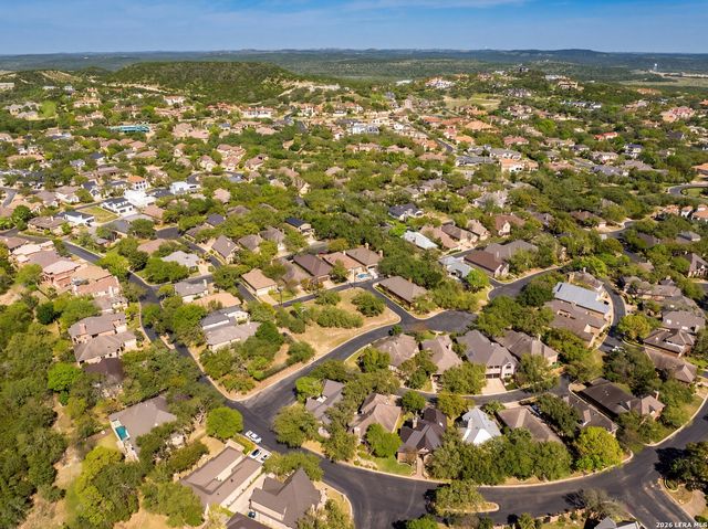 5 Hendon Ln, San Antonio, TX 78257