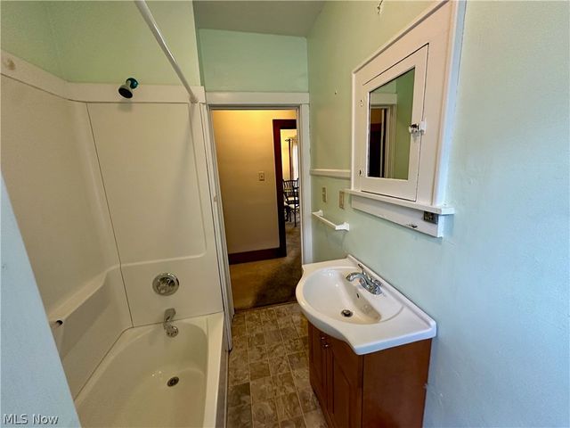 783 E Exchange Street 2, Akron, OH 44306