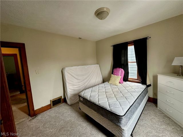 783 E Exchange Street 2, Akron, OH 44306