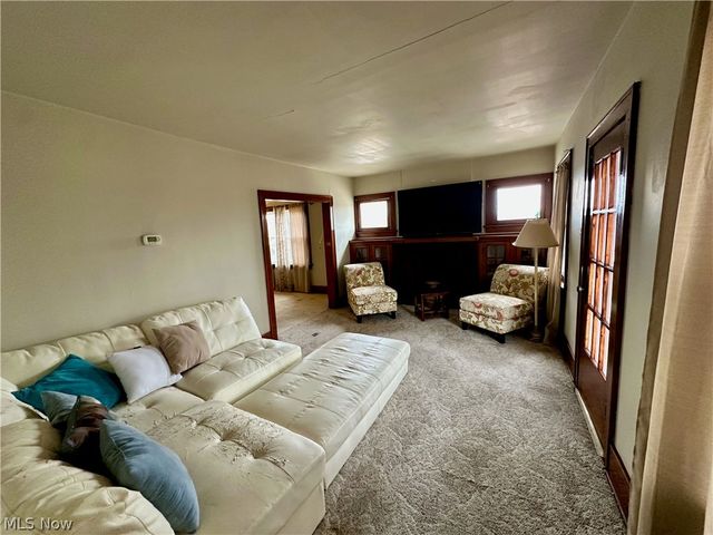 783 E Exchange Street 2, Akron, OH 44306