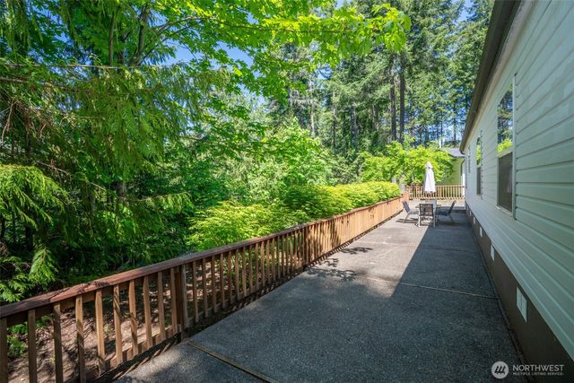 71 & 72 N Beaver Place N, Hoodsport, WA 98548