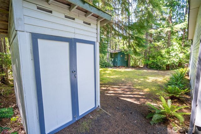 71 & 72 N Beaver Place N, Hoodsport, WA 98548