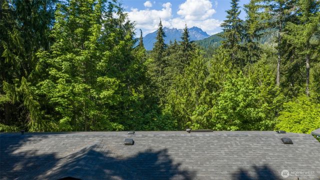 71 & 72 N Beaver Place N, Hoodsport, WA 98548