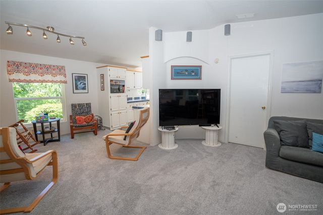 71 & 72 N Beaver Place N, Hoodsport, WA 98548