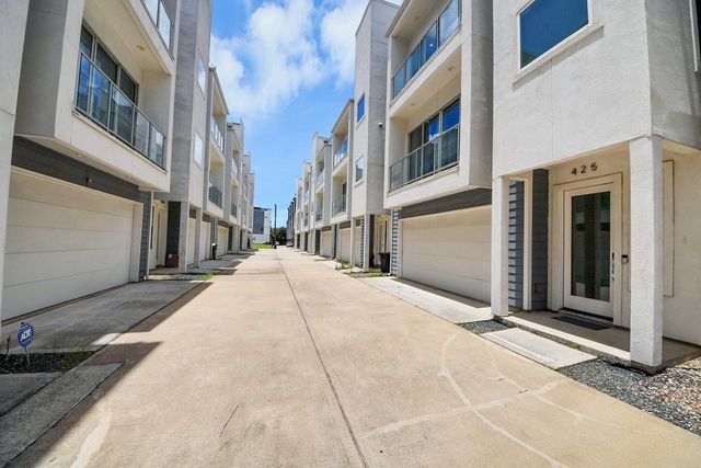 425 Gregg Street, Houston, TX 77020