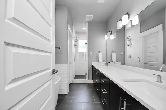 425 Gregg Street, Houston, TX 77020