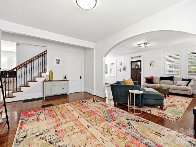 1822 Lombardy Circle, Charlotte, NC 28203