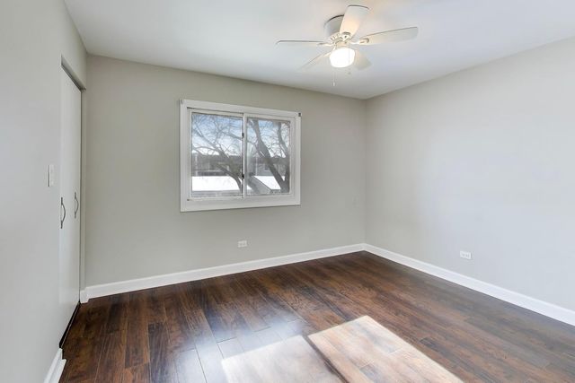 470 Ziegler Drive, Grayslake, IL 60030