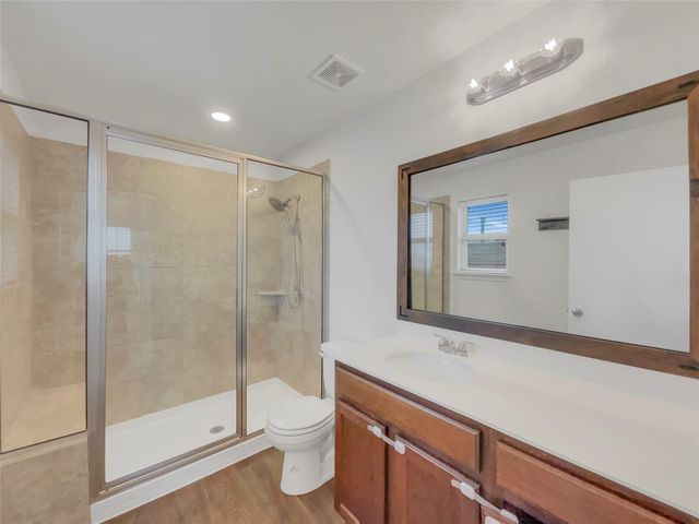 717 Twisted Oaks LN, Buda, TX 78610