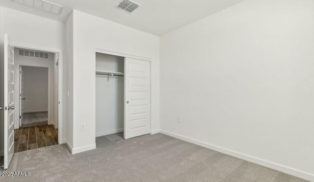 2877 W Stearn Avenue, Apache Junction, AZ 85120