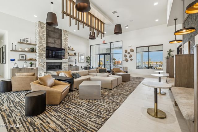 2877 W Stearn Avenue, Apache Junction, AZ 85120