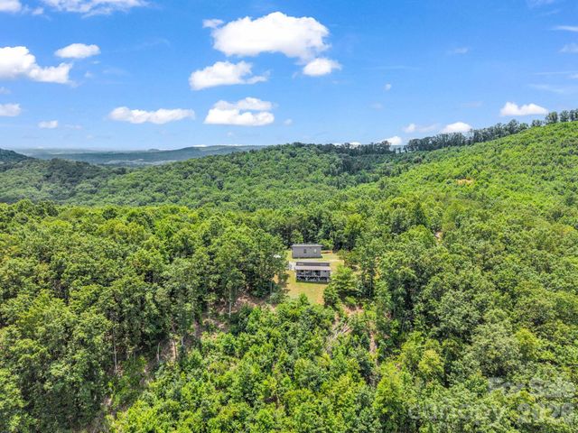 1300 Towery Trace, Ellenboro, NC 28040