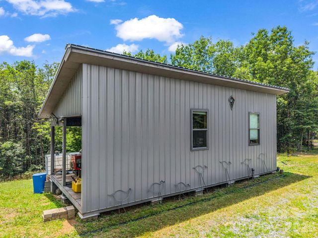1300 Towery Trace, Ellenboro, NC 28040
