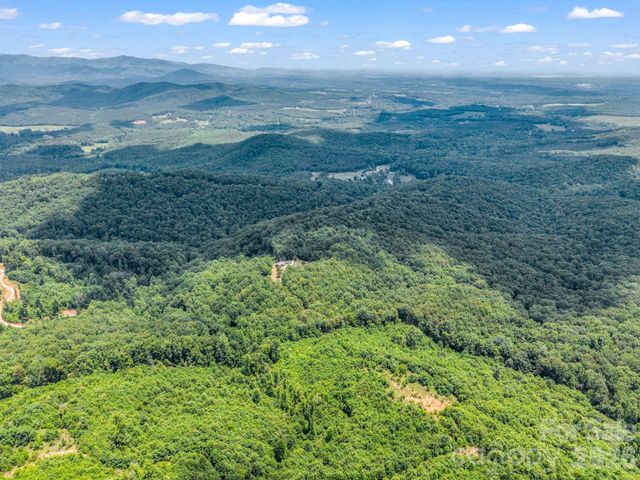 1300 Towery Trace, Ellenboro, NC 28040