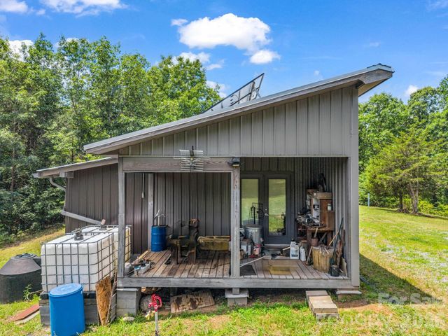 1300 Towery Trace, Ellenboro, NC 28040