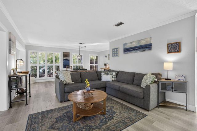 2948 SE Treasure Island Road, Port St. Lucie, FL 34952