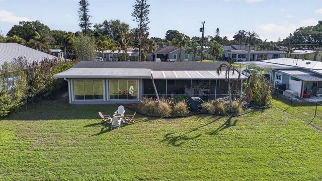 2948 SE Treasure Island Road, Port St. Lucie, FL 34952