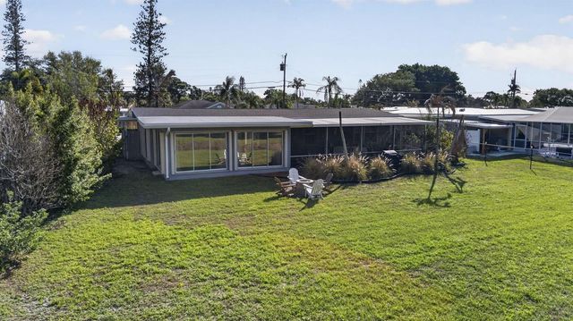 2948 SE Treasure Island Road, Port St. Lucie, FL 34952