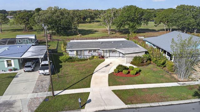 2948 SE Treasure Island Road, Port St. Lucie, FL 34952