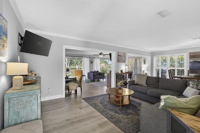 2948 SE Treasure Island Road, Port St. Lucie, FL 34952
