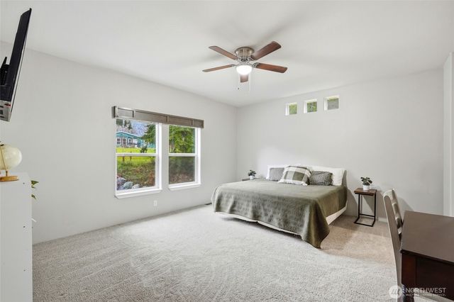 694 E Awa Lane, Camano Island, WA 98282