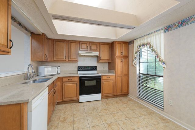 138 Bermuda Ct, Ponte Vedra Beach, FL 32082