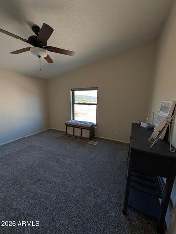 48006 N 41ST Avenue, New River, AZ 85087