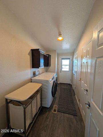 48006 N 41ST Avenue, New River, AZ 85087