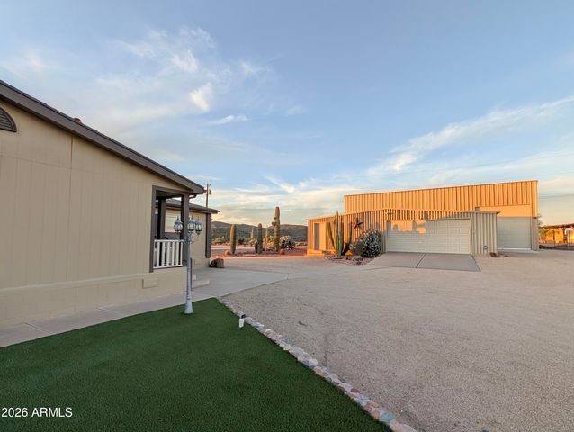48006 N 41ST Avenue, New River, AZ 85087