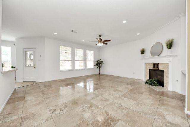 17714 Lakes Of Pine Forest Drive, Houston, TX 77084