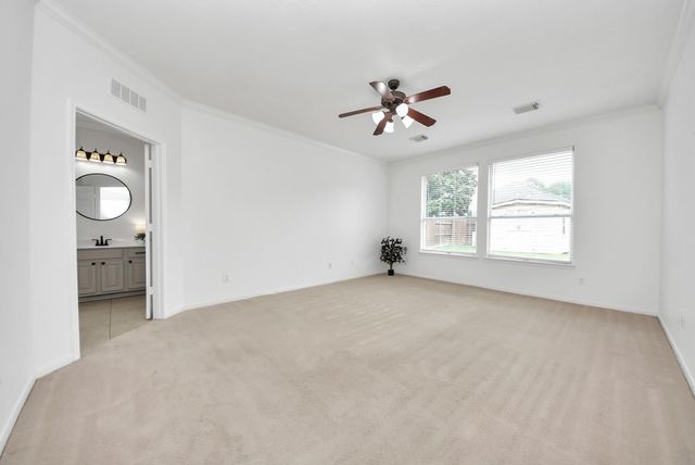 17714 Lakes Of Pine Forest Drive, Houston, TX 77084