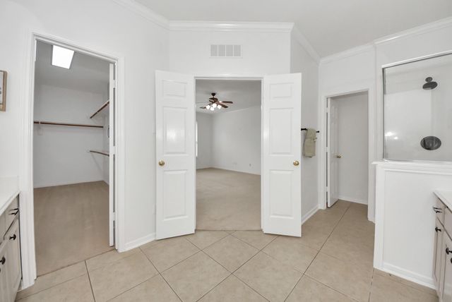 17714 Lakes Of Pine Forest Drive, Houston, TX 77084