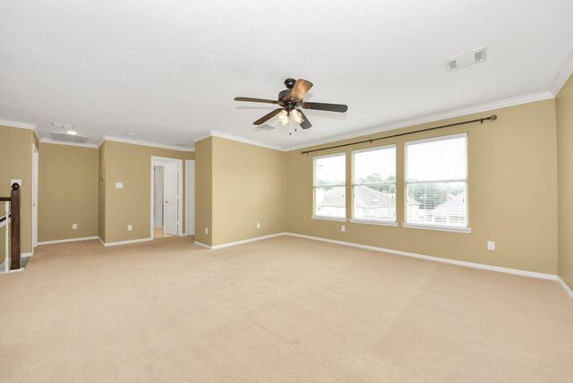 17714 Lakes Of Pine Forest Drive, Houston, TX 77084