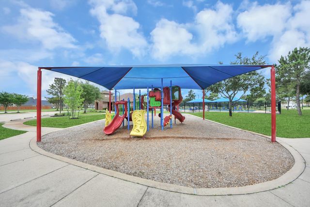 17714 Lakes Of Pine Forest Drive, Houston, TX 77084