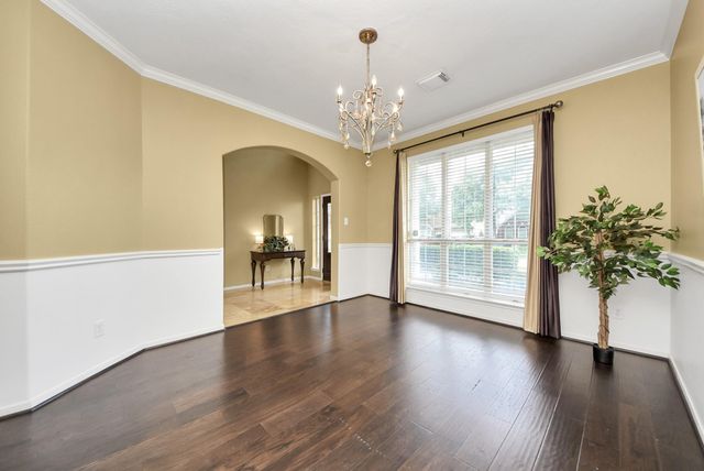 17714 Lakes Of Pine Forest Drive, Houston, TX 77084