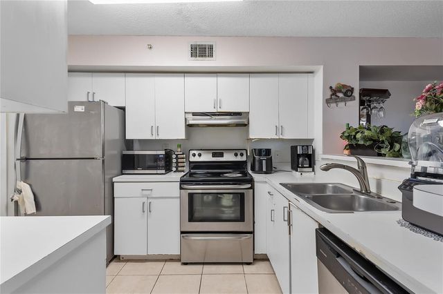 2133 Renaissance Boulevard 205, Miramar, FL 33025