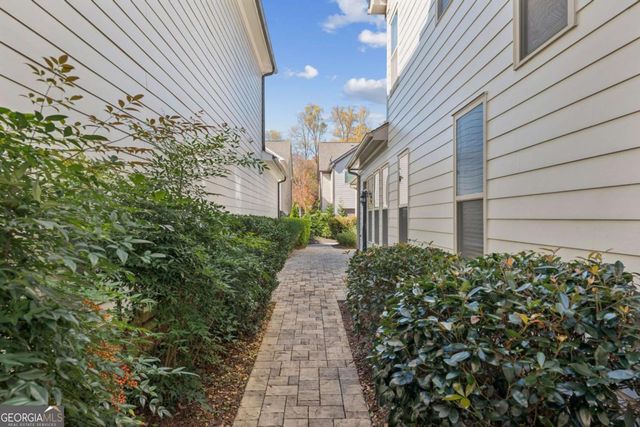 7330 Winthrop Road, Alpharetta, GA 30005