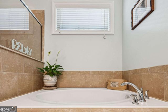 7330 Winthrop Road, Alpharetta, GA 30005