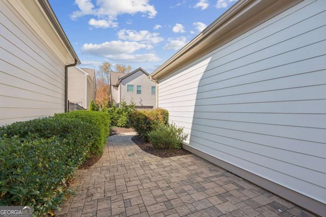 7330 Winthrop Road, Alpharetta, GA 30005