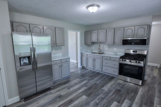 104 Creekview Drive, Lafayette, IN 47909