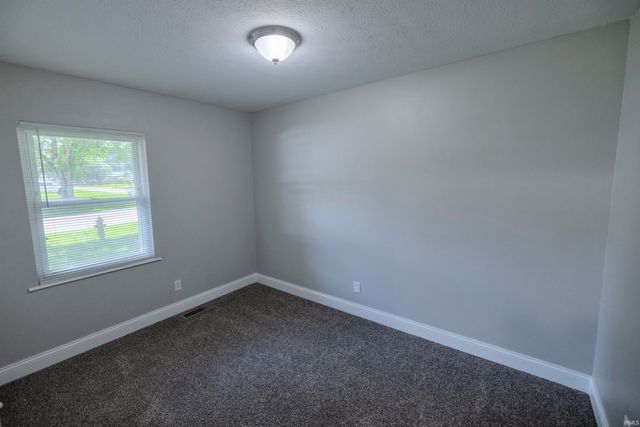 104 Creekview Drive, Lafayette, IN 47909