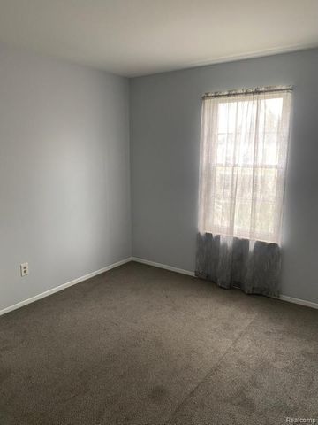 24731 Meadow Lane Lane 42, Harrison Charter Township, MI 48045